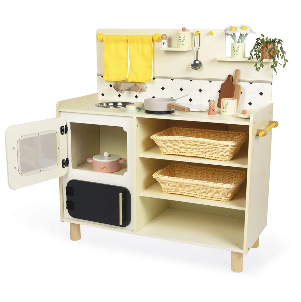 Cottage Chic Big Cooker Kitchen
