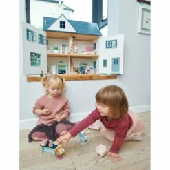 Dovetail Dollhouse