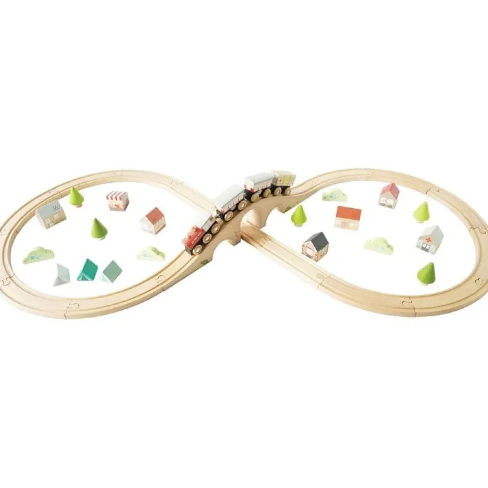 Figure 8 Wooden Train Set - 40 Pieces