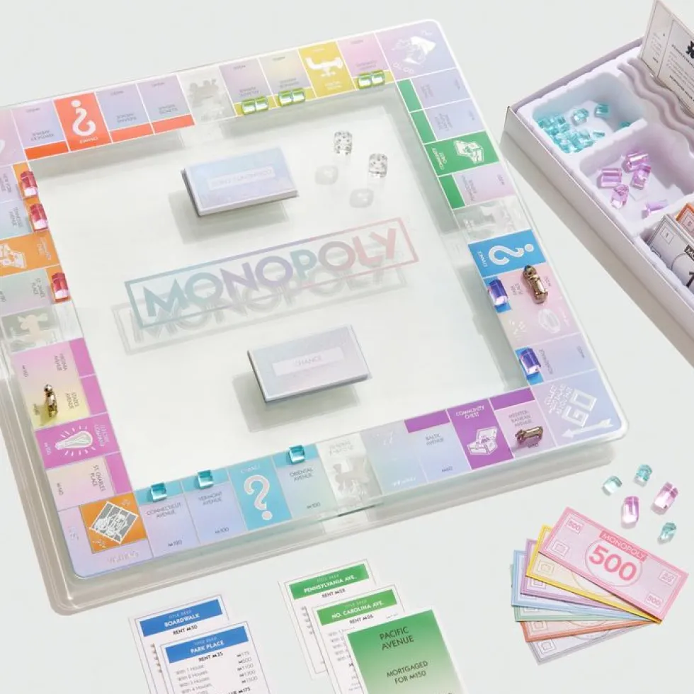 Monopoly Aura Glass Edition