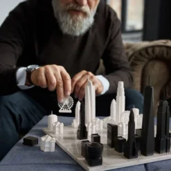 New York Versus Los Angeles Acrylic Chess Set with Black and White Wood Hatch Board
