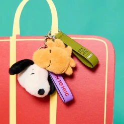 Peanuts Snoopy Fuzzy Eco Bag Charm - 3"