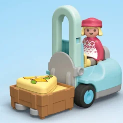 Playmobil Junior: Organic Market Stall & Forklift