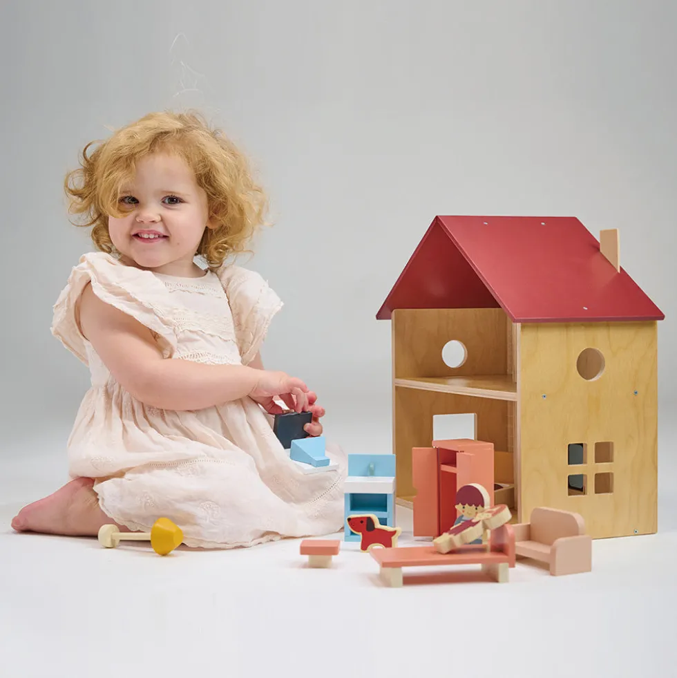 Poppets Dollhouse