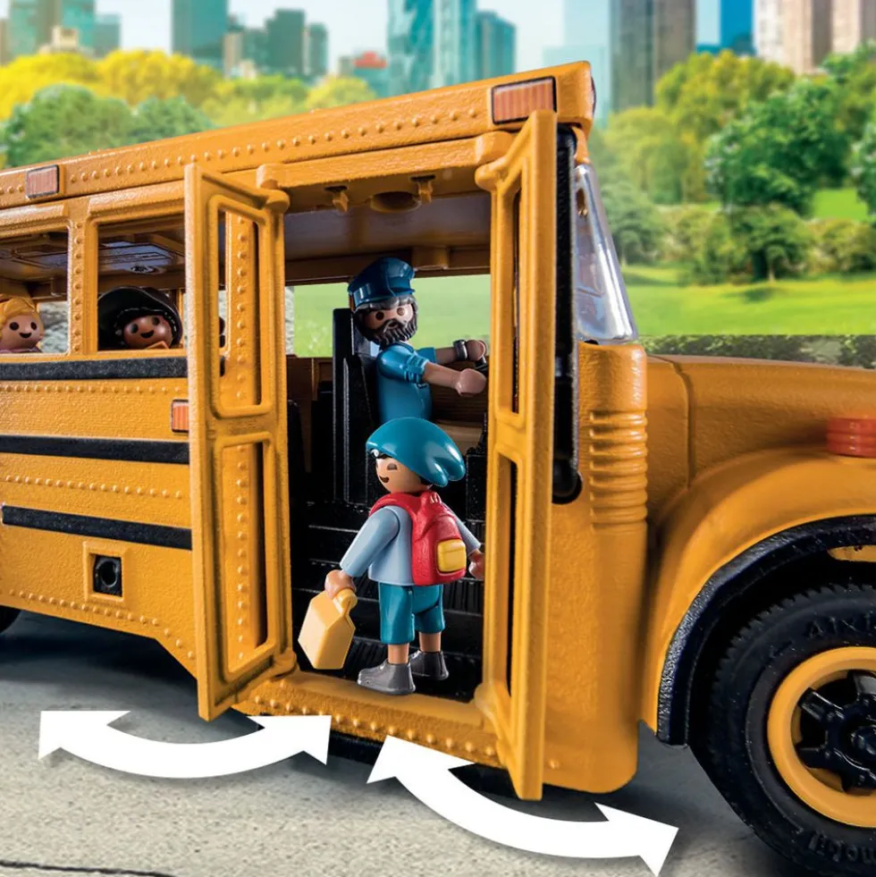 School Bus with Accessories and 4 Figures