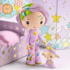 Tinyly Violet Tinyroom with Figurines