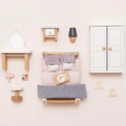 Wooden Dollhouse Bedroom Furniture Set - 19 Pieces